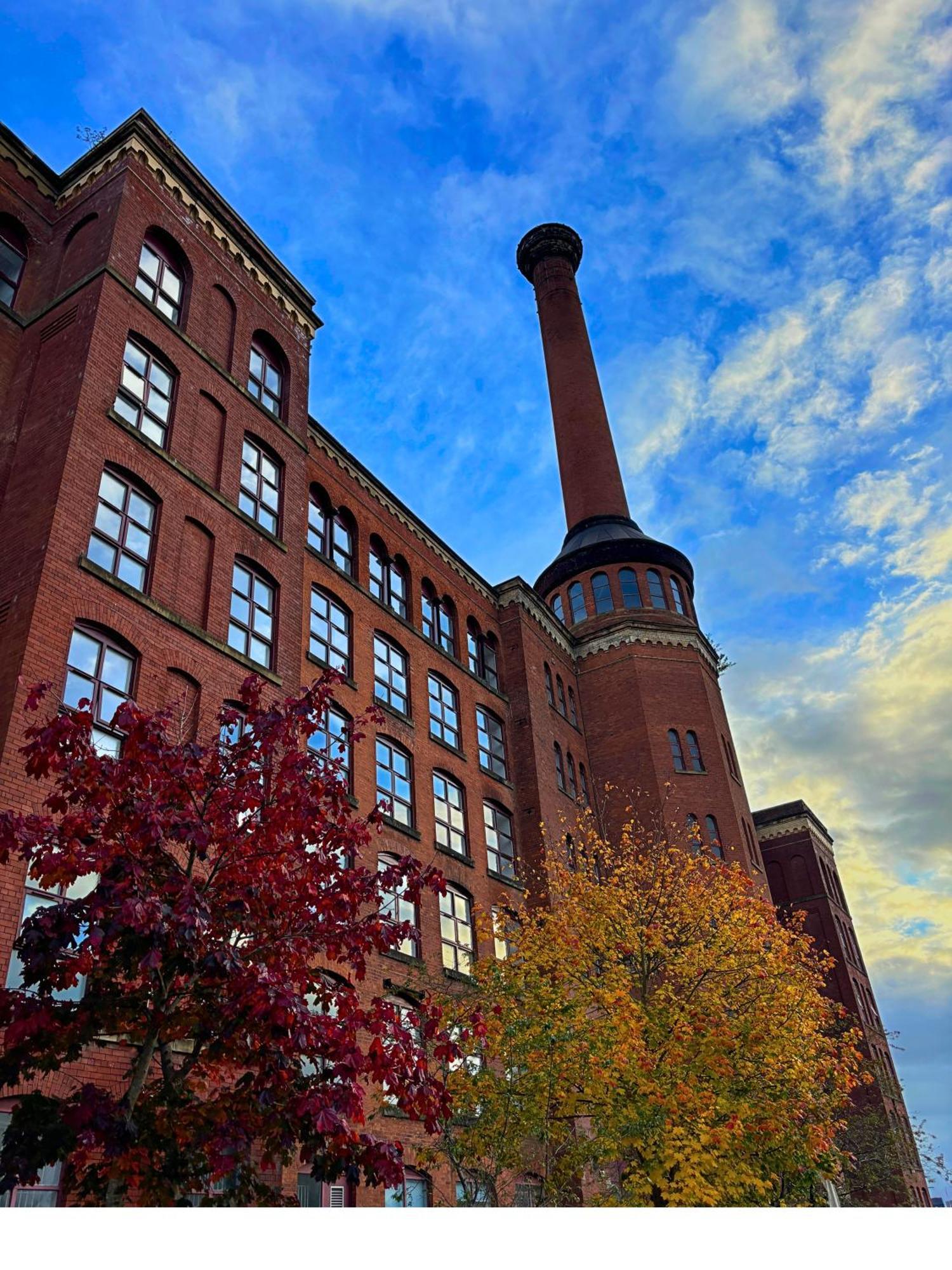 Manchester Apt, Free Parking, Business, Couples & Families Экстерьер фото